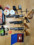 Srebrny grawerowany Rewolwer 1851 Colt navy cal 36. Zestaw startowy gratis.