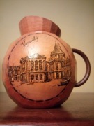 drewniany dzbanek vintage 