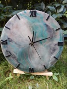 Zegar ścienny ręcznie robiony z żywicy epoksydowej