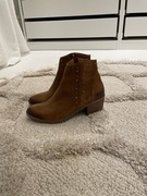 Venezia brązowe camel zamszowe botki kowbojki na słupku szare ćwieki 37