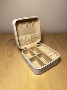 Organizer podróżny na biżuterię  - biały