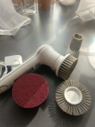 Szczotka akumulatorowa 