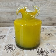 Unikatowy wazon z falbaną proj. Słuczan-Orkusz huta Tarnowiec 