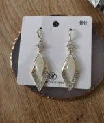 Kolczyki damskie złote srebrne długie eleganckie 