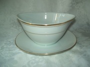 PORCELANOWA SOSJERKA - CHODZIEŻ