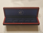 Leuchtturm - Luksusowe etui Volterra na 5 monet o średnicy 32mm (2010)