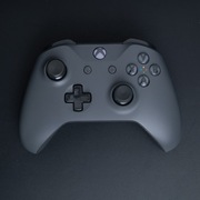 Pad do Xbox One Storm Grey