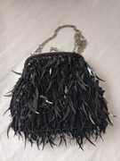 Torebka czarna mała z plastikowymi łezkami i koralikami 