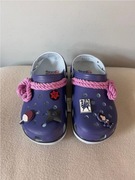 Crocs Klapki Naruto Sasuke