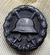 ODZNAKA ZA RANY. CZARNA   I WOJNA   . PIĘKNY  ORYGINAŁ  