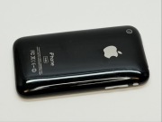 Zadbany oryginalny iPhone 3GS 16 GB dla kolekcjonera