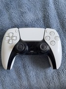 Kontroler DualSense do PlayStation 5 – magnetyczne sensory Hall effect