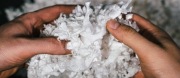 Podłoże dla koni ścinki flizeliny - paleta 500kg