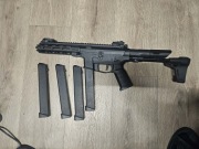 Pistolet maszynowy WELL WE01A