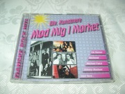 DIV. KUNSTNERE MOD MIG KORKET