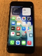 Apple iPhone SE 2020 64GB szary