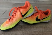 Buty piłkarskie Nike Magista na halę turfy 37.5 