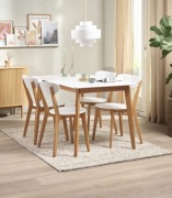 Komplet / zestaw 4 szt. krzesła JEGIND drewno/białe do jadalni, salonu Jysk