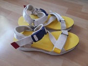 Sportowe sandały zara na platformie grubej podeszwie 41