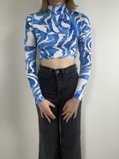 Niebiesko-biały crop top z wzorem waterprint rozm. M/L Stylewise