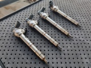 Wtryskiwacz wtrysk wtryski VW Audi 2.0 tdi 190km  04L130277AE 04L130277P