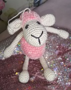 owieczka różowa rękodzieło