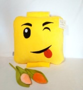 Poduszka głowa klocka żółta wzór 2 rękodzieło 