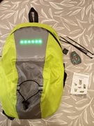 Plecak rowerowy z kierunkowskazami 