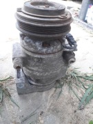 Pompa kompresor klimatyzacji ford f 150 5.0 v8  .