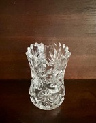 Stylowy mały wazon kryształowy – idealny stan