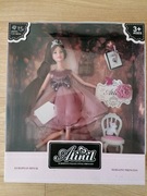 Lalka, Księżniczka Atinil Doll z akcesioriami