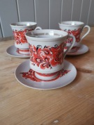 Kubki ze spodkami duże