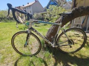 Rower szosowy Unibike 