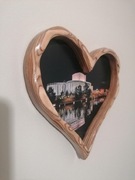 Drewniana ramka na zdjecie w kształcie serca