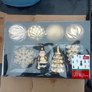 Boże Narodzenie - Ozdoby choinkowe.Zestaw 13 elementów.Marka: Villa Volance