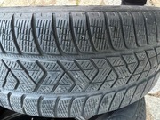 Pirelli 235x50x19 komplet dobrze utrzymane w Legnicy 