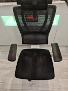 Ergohuman IOO fotel ergonomiczny z zagłówkiem 