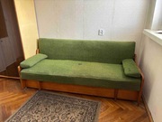 Kanapa rozkładana PRL zielona