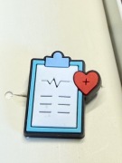 Lekarska Przypinka do Crocs