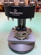 Platforma dla narzędzia do montowania wskazówek hands press presser