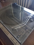 Radziecki gramofon marki Estonia z lat 1989-1990