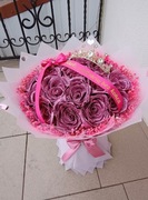 Bukiet róż ze wstążek. Wieczne róże. Walentynki