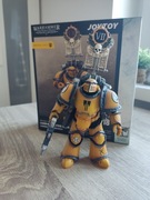 JOYTOY Warhammer 40 000 Horus Imperial Fists Legionary with Legion Vexilla