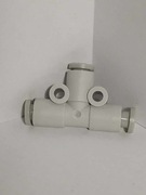 Złączka pneumatyczna SMC KQ2T06-04A