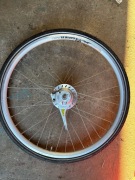 Shimano Nexus obręcz przód 18" z wbudowanym dynamo.