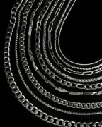  Komplet naszyjników stalowych 