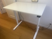 Stelaż biurka z elektryczna regulacją wysokości Flyingdesk 700 - bluetooth