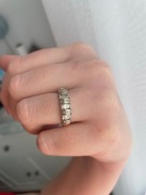 Elegancki pierścionek z białego złota próby 585 