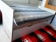 Sprzedam łóżko jednoosobowe 