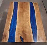 Stolik kawowy z żywicą epoksydową